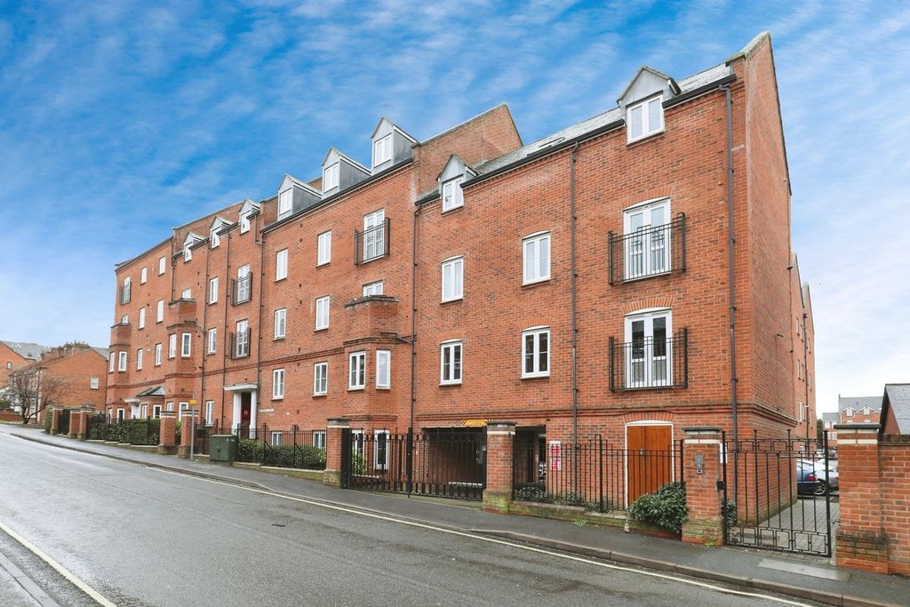 Additional image 19 of 2 bed flat for saleBritannia Road, Banbury OX16