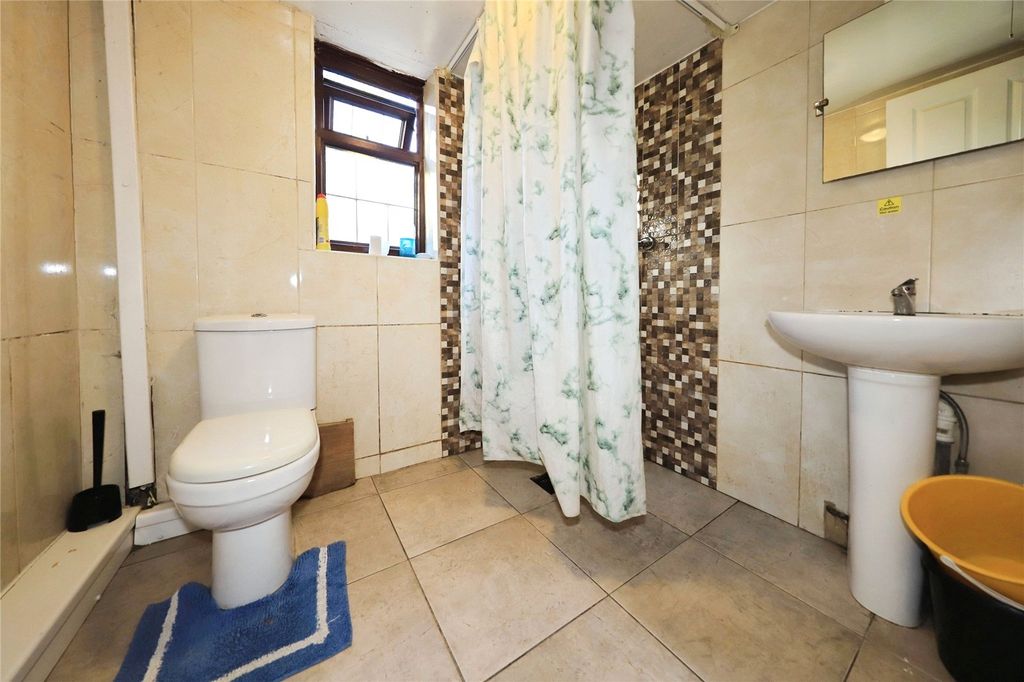 Additional image 8 of 4 bed detached house for saleBabors Field, Bilston, West Midlands WV14
