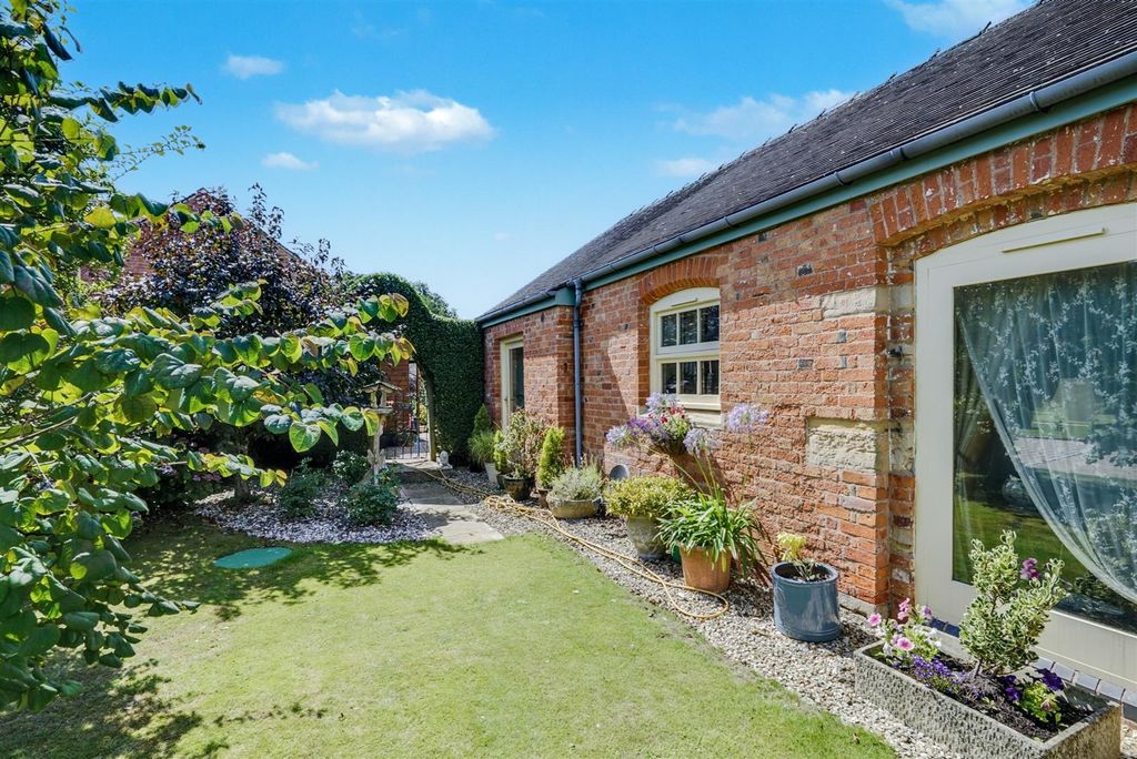 Additional image 33 of 3 bed bungalow for saleHome Farm Courtyard, Castle Donington DE74