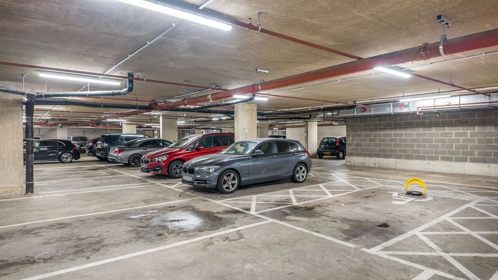 Additional image 21 of 2 bed flat for sale4, Regal Walk, Bexleyheath DA6
