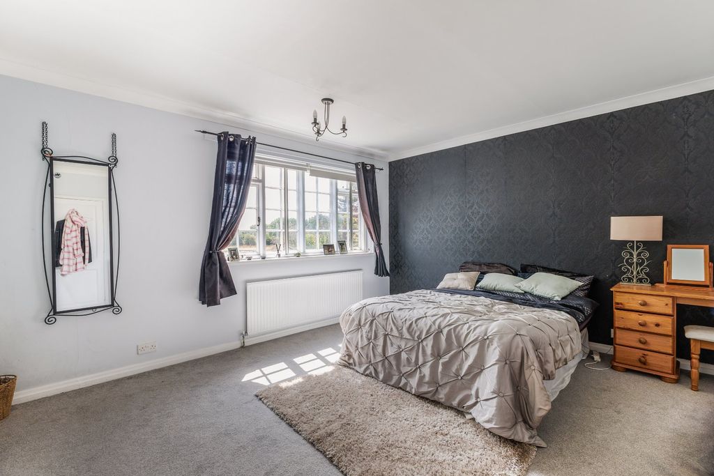 Additional image 10 of 5 bed equestrian for saleShinfield, Reading, Berkshire RG2