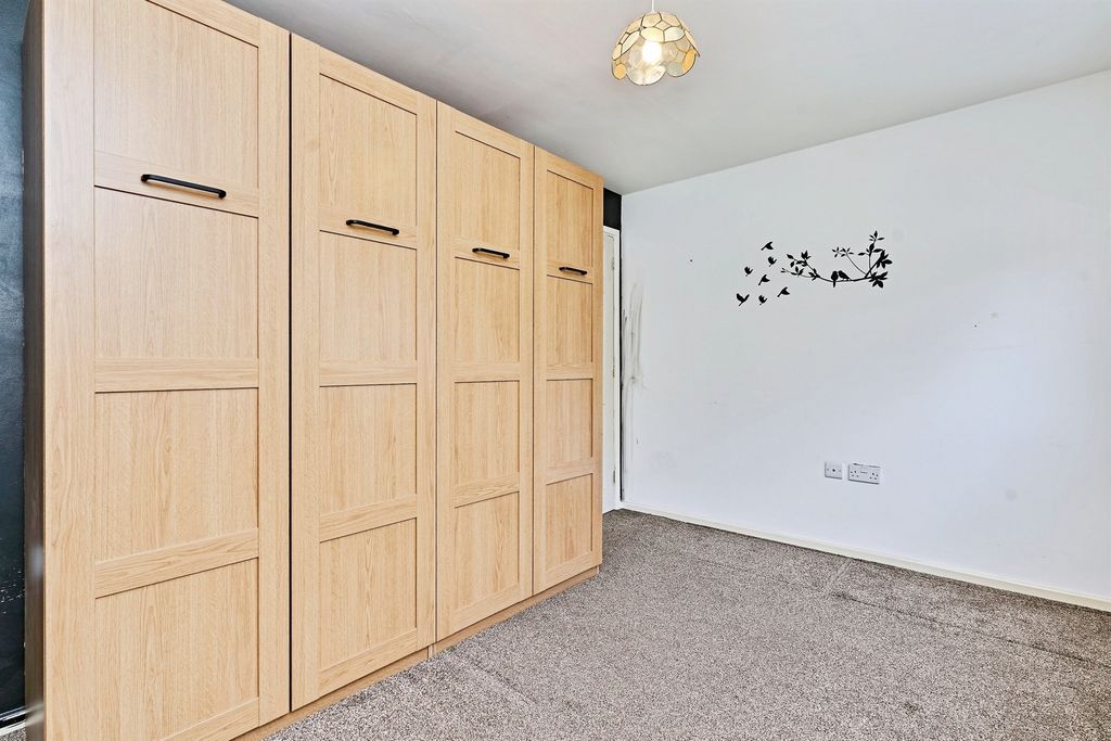 Additional image 9 of 6 bed terraced house for saleBurns Road, Wednesbury WS10
