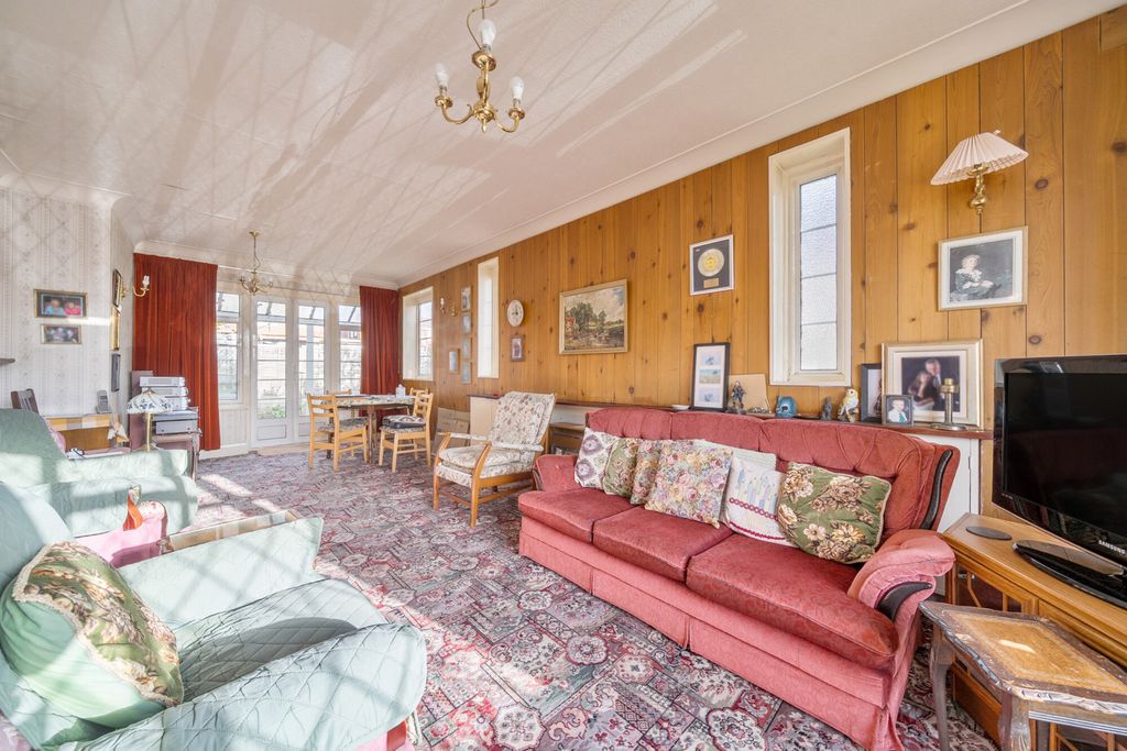 Additional image 4 of 3 bed detached house for saleOrchard Avenue, Belvedere DA17