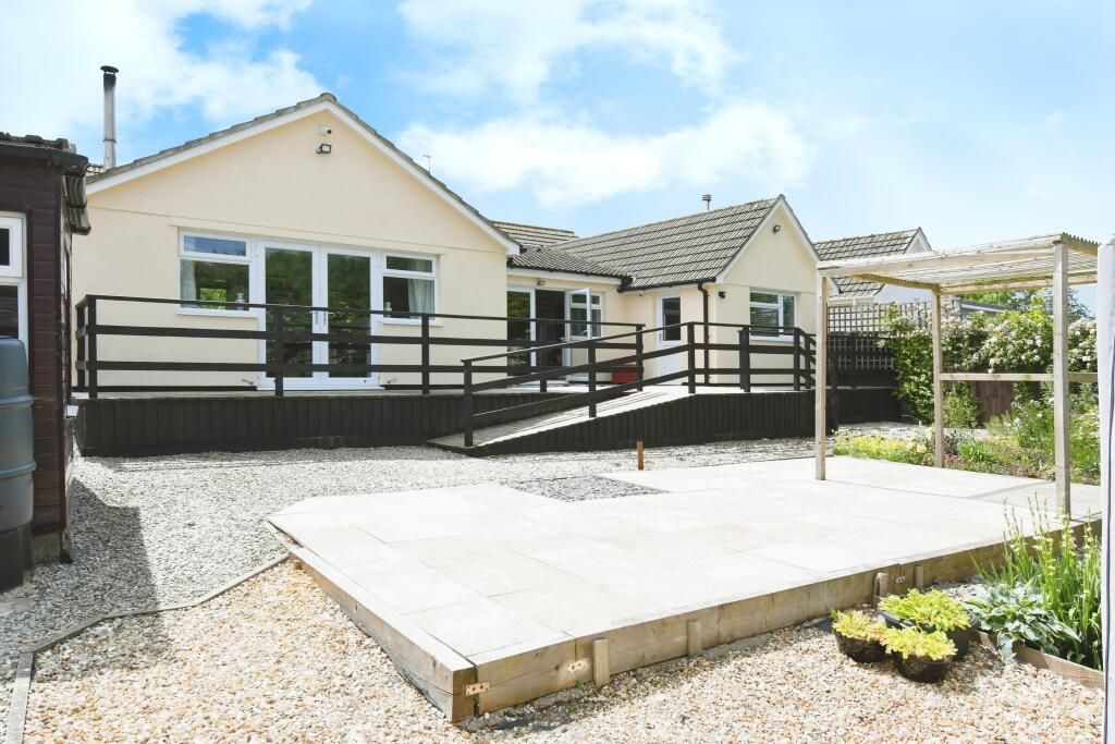 Additional image 20 of 5 bed detached bungalow for saleAlverdiscott Road, Bideford EX39