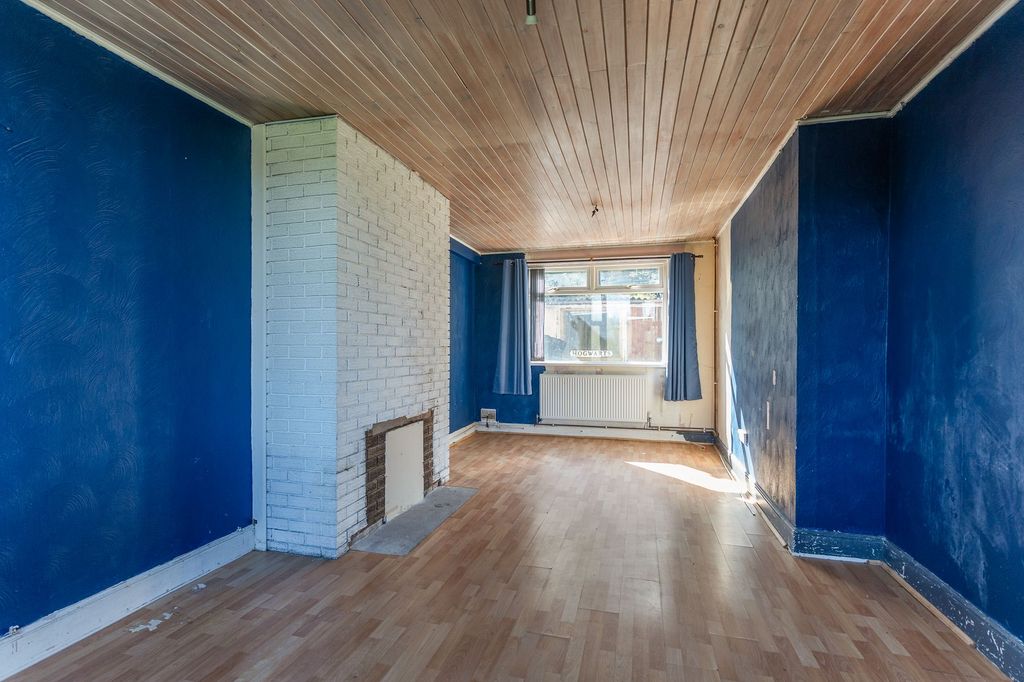 Additional image 3 of 3 bed semi-detached house for saleGaer Park Lane, Newport NP20