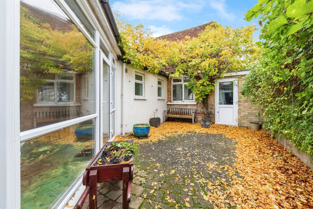 Additional image 15 of 3 bed detached bungalow for saleHitchin Street, Baldock SG7