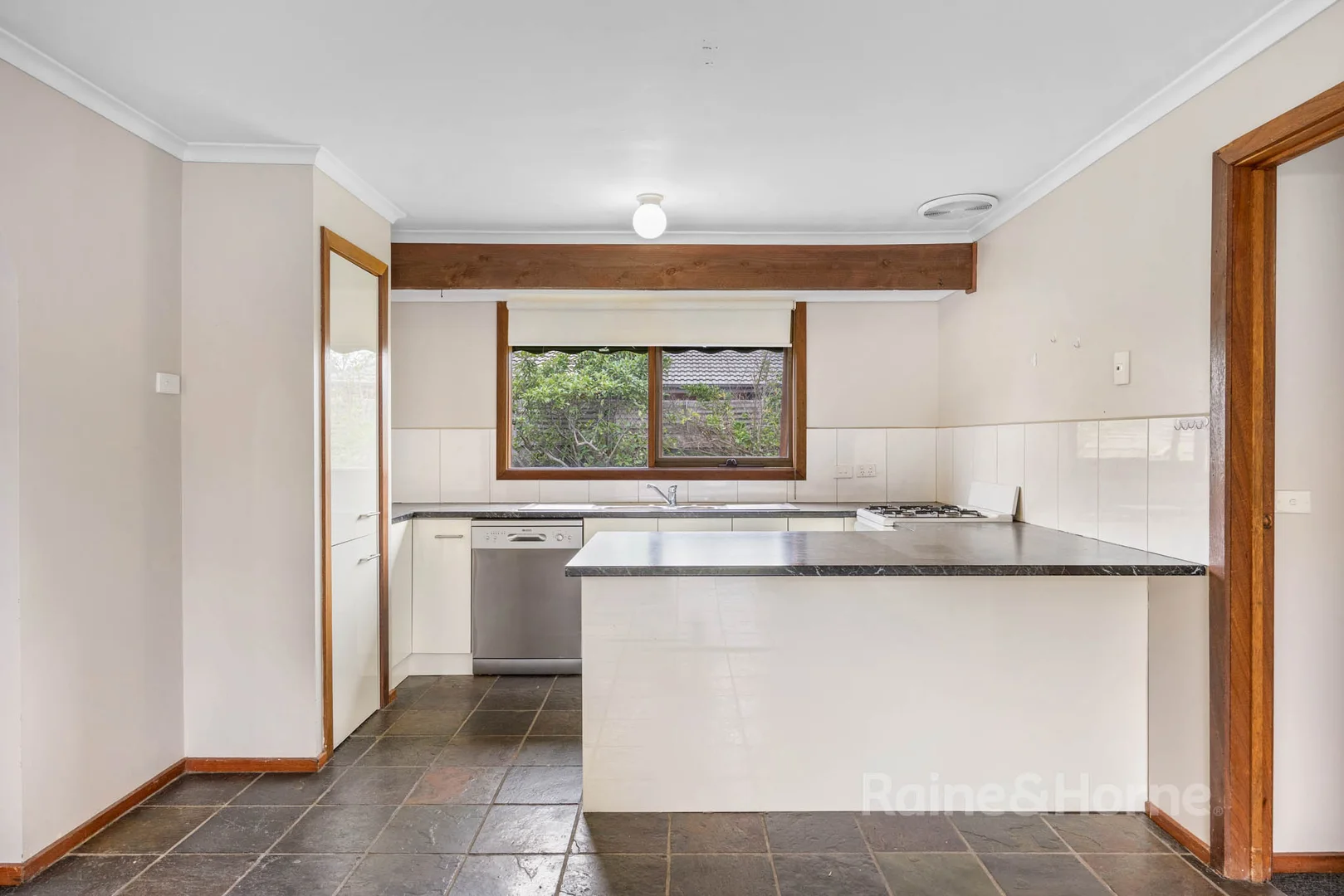 Additional image 2 of 25 Muirfield Drive, Sunbury VIC 3429