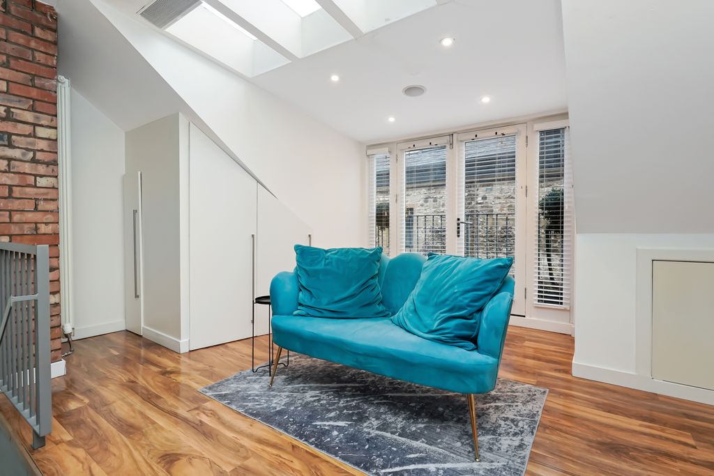 Additional image 11 of 1 bed flat for sale21 King's Stables Lane, Grassmarket, Edinburgh EH1