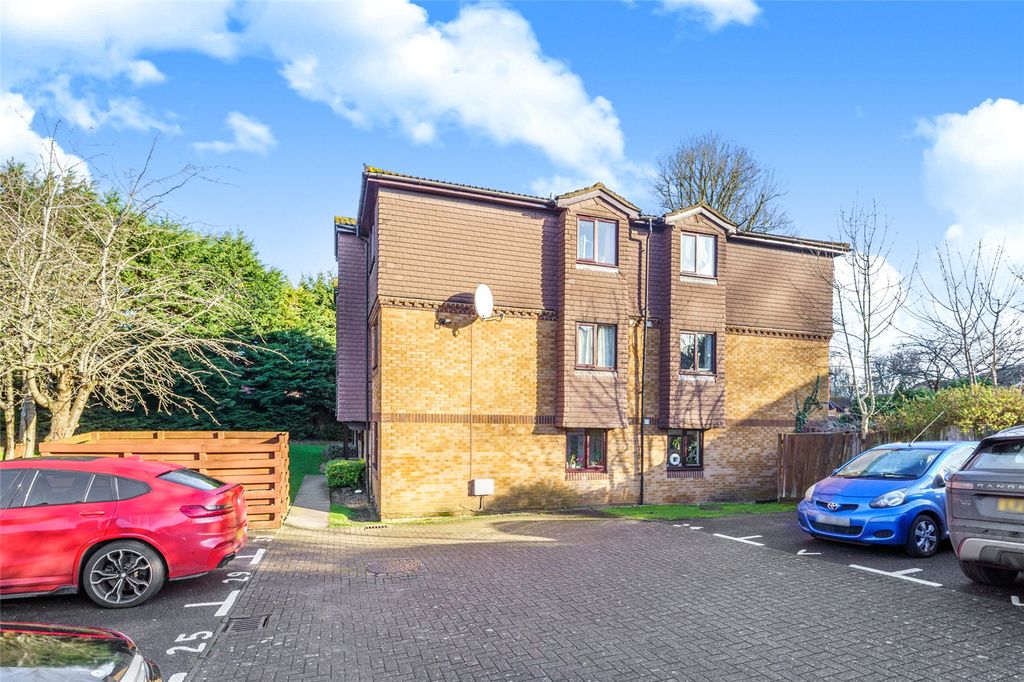 Additional image 12 of 1 bed flat for saleTylersfield, Abbots Langley, Hertfordshire WD5