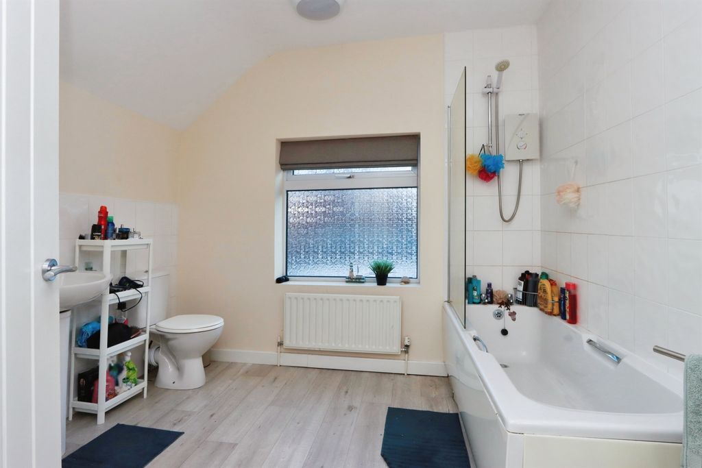 Additional image 8 of 3 bed end terrace house for saleQuarry Bank Road, Chesterfield S41