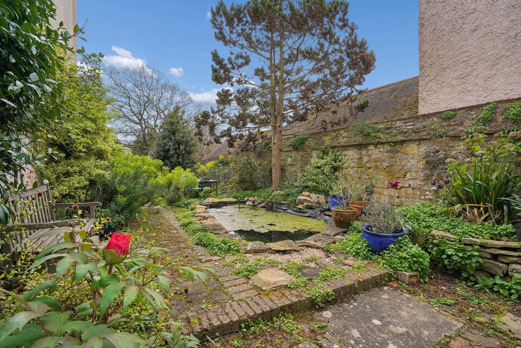Additional image 29 of 5 bed terraced house for saleEast St. Helen Street, Abingdon OX14