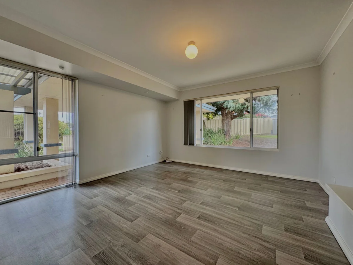 Additional image 11 of 12 Amulla Court, Halls Head WA 6210