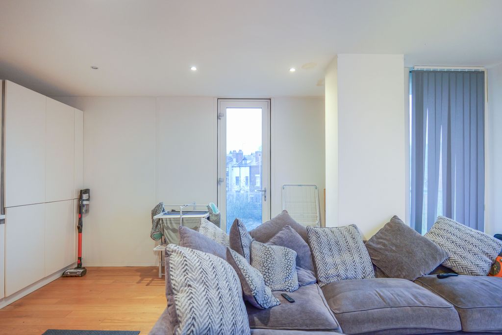Additional image 3 of 1 bed flat for saleCastle Street, Stalybridge SK15