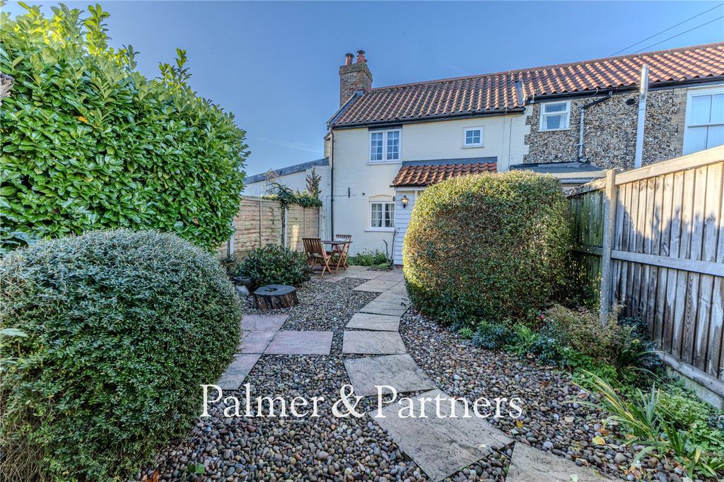 1 bed detached house for saleAldringham Road, Knodishall, Saxmundham, Suffolk IP17