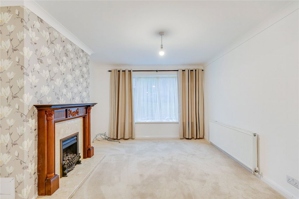 Additional image 9 of 3 bed semi-detached house for saleOrmonde Close, Penylan, Cardiff CF23