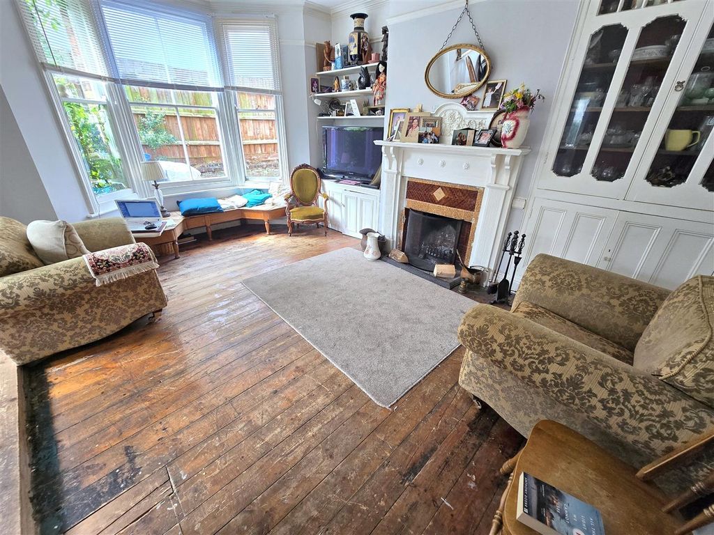 Additional image 4 of 5 bed semi-detached house for saleGrove Road, Beccles NR34