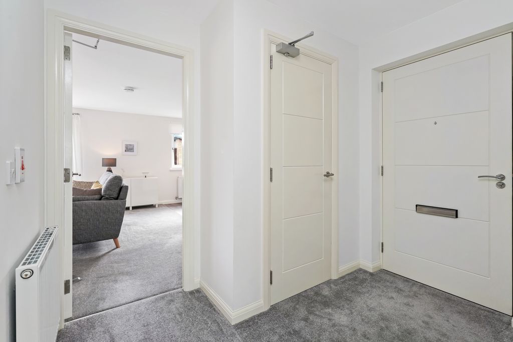 Additional image 7 of 2 bed flat for sale373/4 Lanark Road West, Currie, Edinburgh EH14