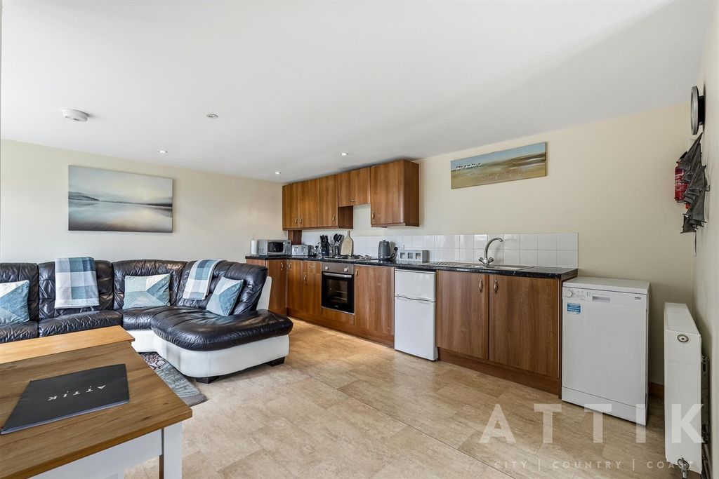 Additional image 64 of 5 bed equestrian for saleBarnaby Green, Wangford, Beccles NR34