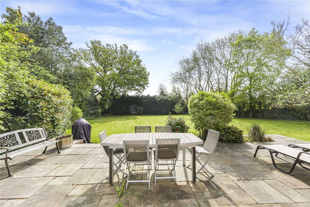 Additional image 6 of 7 bed detached house for saleOakside Way, Shinfield, Reading, Berkshire RG2