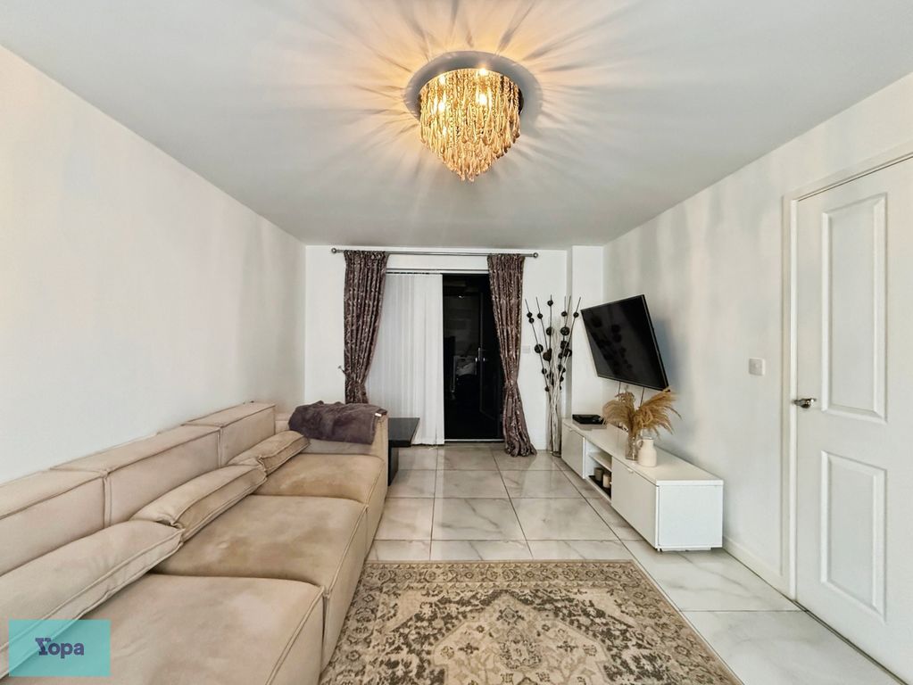Additional image 4 of 3 bed detached house for saleWoodfield Way, Doncaster DN4