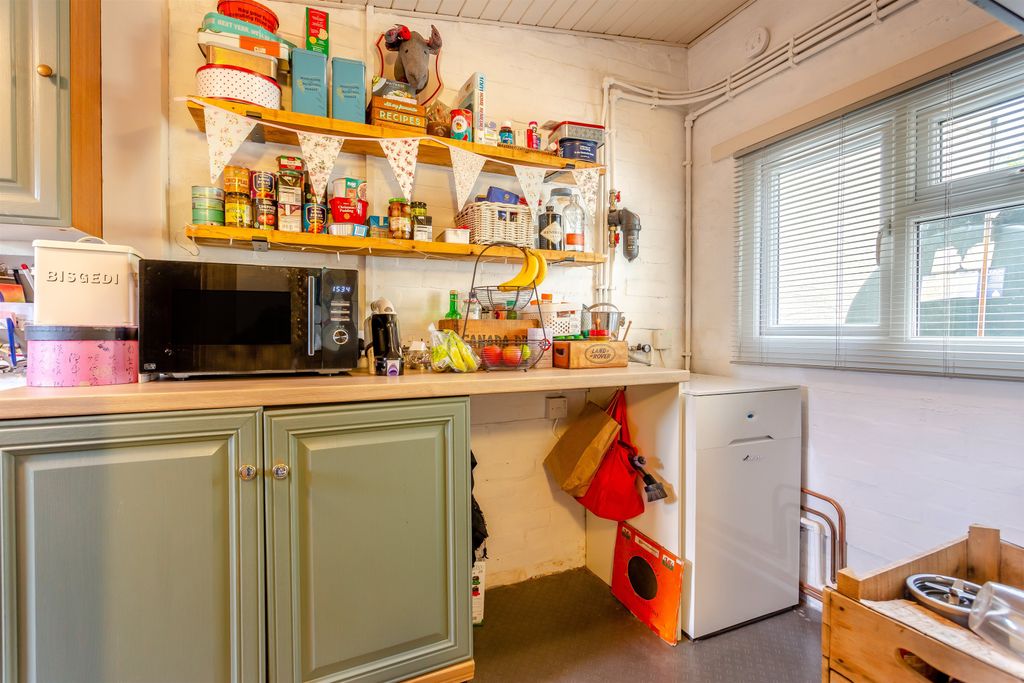 Additional image 10 of 3 bed semi-detached house for saleTy Freeman Houses, Usk, Monmouthshire NP15