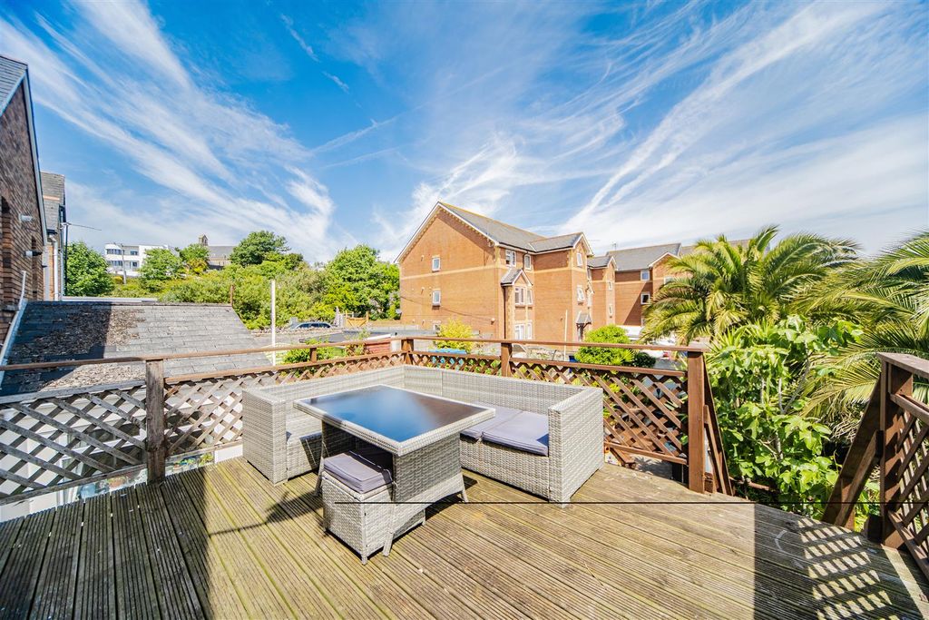 Additional image 38 of 4 bed terraced house for saleCharles Place, Barry CF62