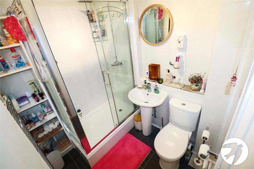 Additional image 8 of 2 bed flat for saleEssenden Road, Belvedere DA17