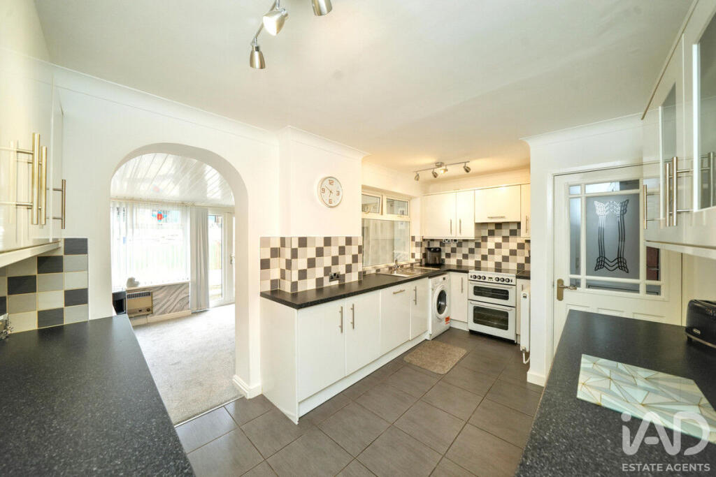 Packwood Road, Oldbury, B69 photo 5