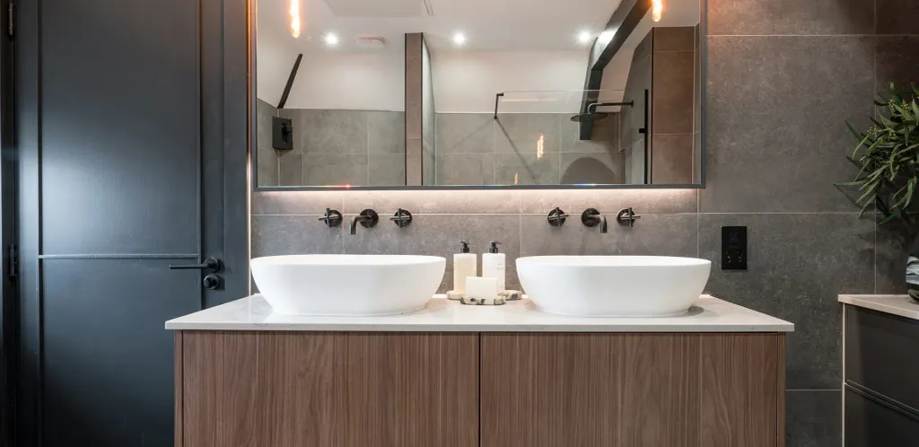 Additional image 5 of 3 bed flat for saleDaffodil Crescent, Barnet EN4
