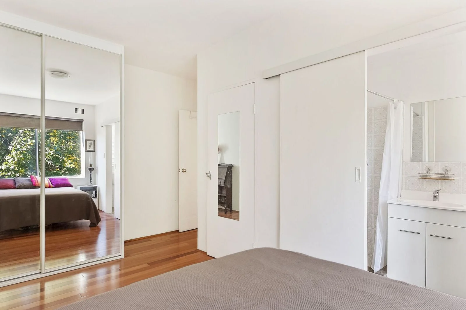 Additional image 4 of 17/8-12 Hunter Street, Lewisham NSW 2049