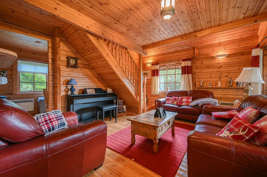 Additional image 4 of 4 bed chalet for sale2 Broallan, Beauly IV4