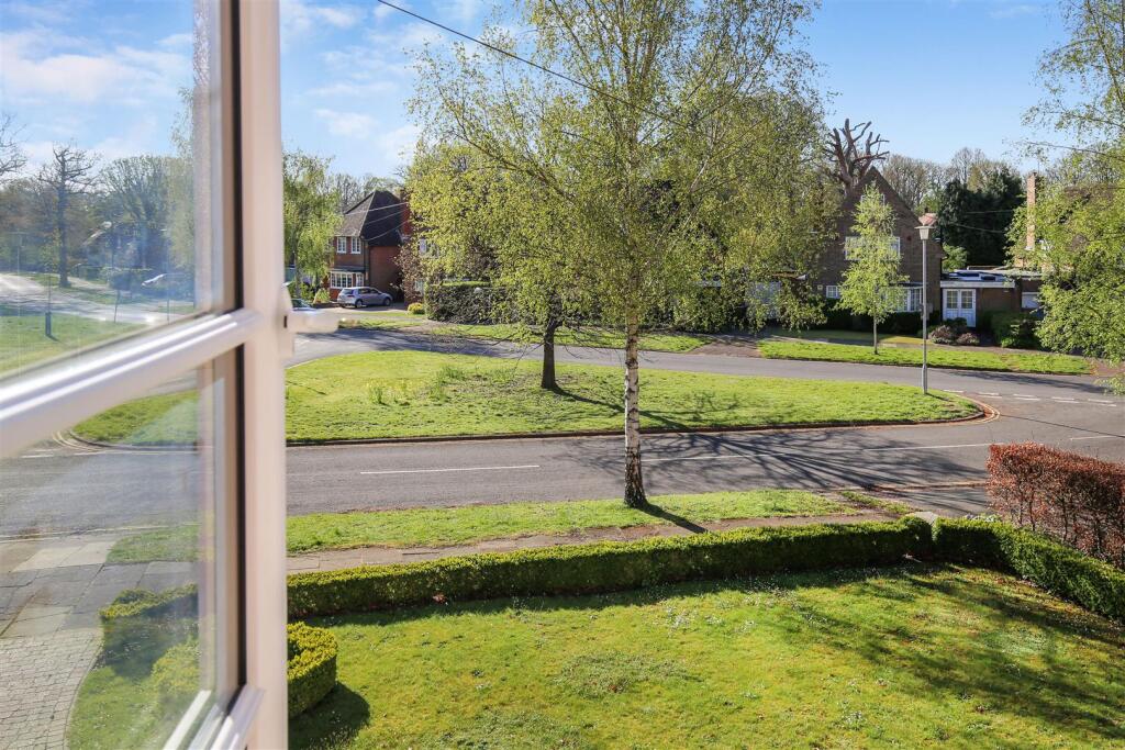 Additional image 29 of Mandeville Rise, Welwyn Garden City