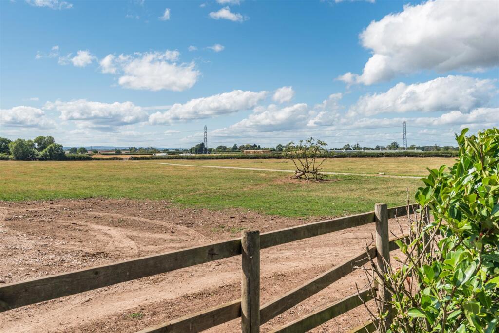 Additional image 43 of Dunnimere Farm, Portway Lane, Wiggington