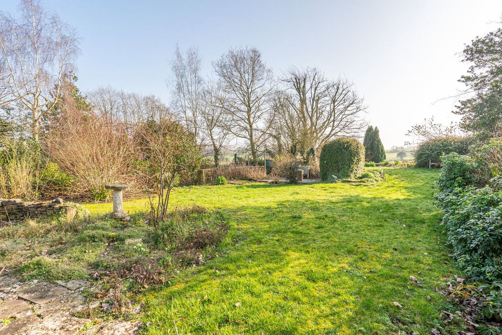 Additional image 11 of 4 bed link detached house for saleKings Terrace, Didmarton GL9