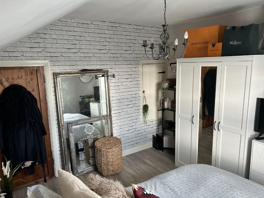 Additional image 18 of 3 bed terraced house for saleLong Row, Belper DE56
