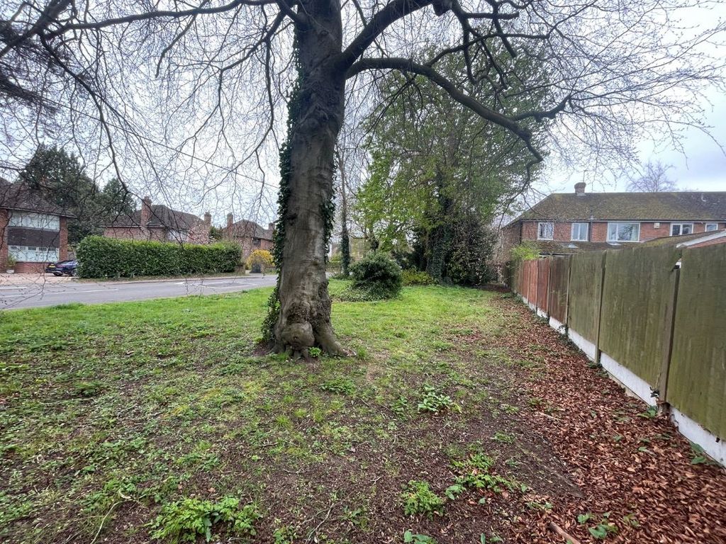 Additional image 3 of Land for saleLand Adjacent To 91 Grove Park, Tring, Hertfordshire HP23