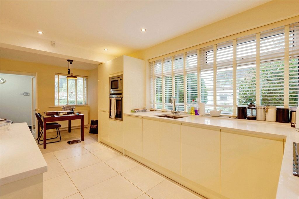 Additional image 5 of 3 bed detached house for saleBeaufort Close, Alderley Edge, Cheshire SK9