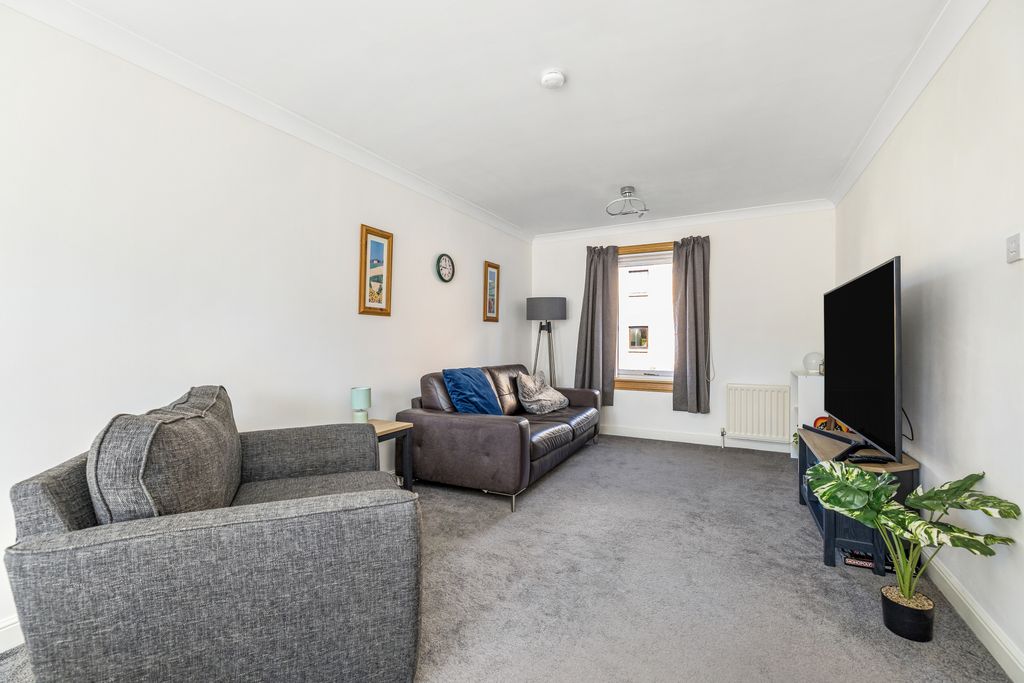 Additional image 3 of 2 bed flat for sale10/3 Liberton Place, Liberton, Edinburgh EH16