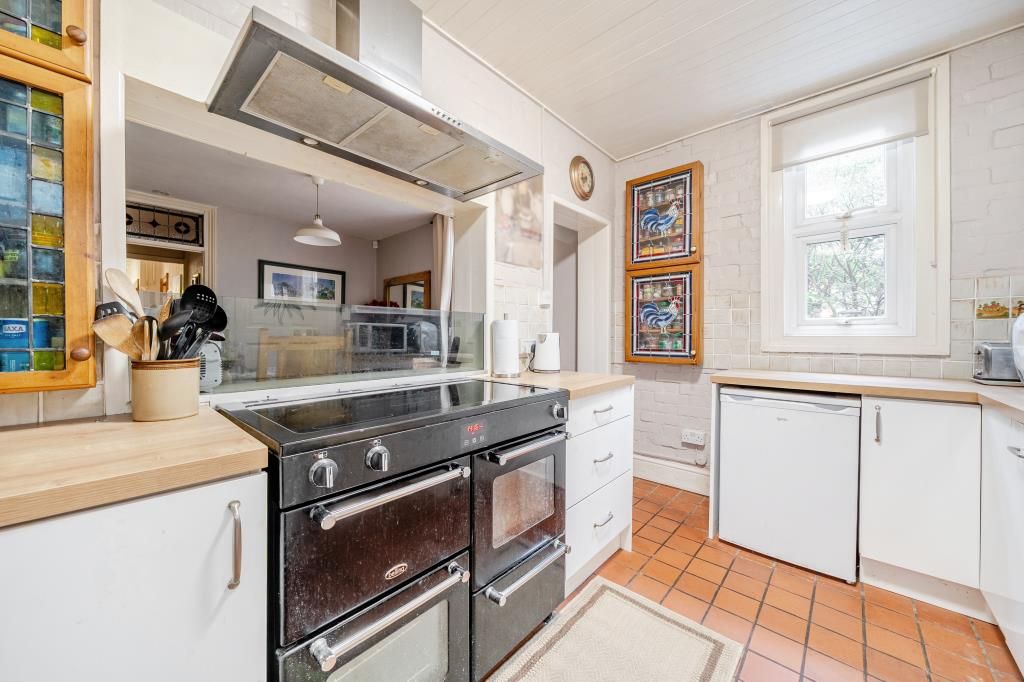 Additional image 8 of 6 bed semi-detached house for saleReading, Berkshire RG2