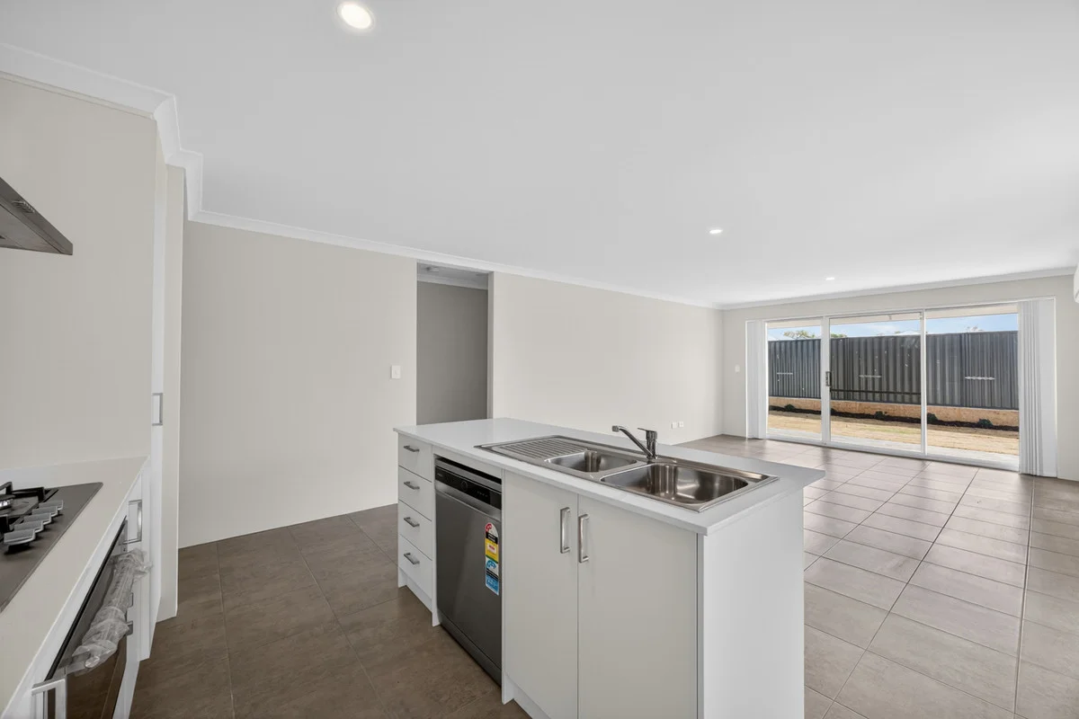 Additional image 8 of 8 Pinarello Street, Madora Bay WA 6210