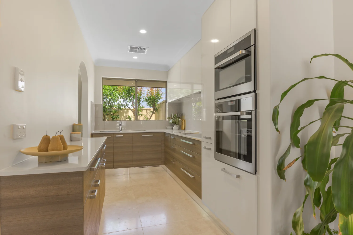 2/15 Ewen Street, Scarborough WA 6019
