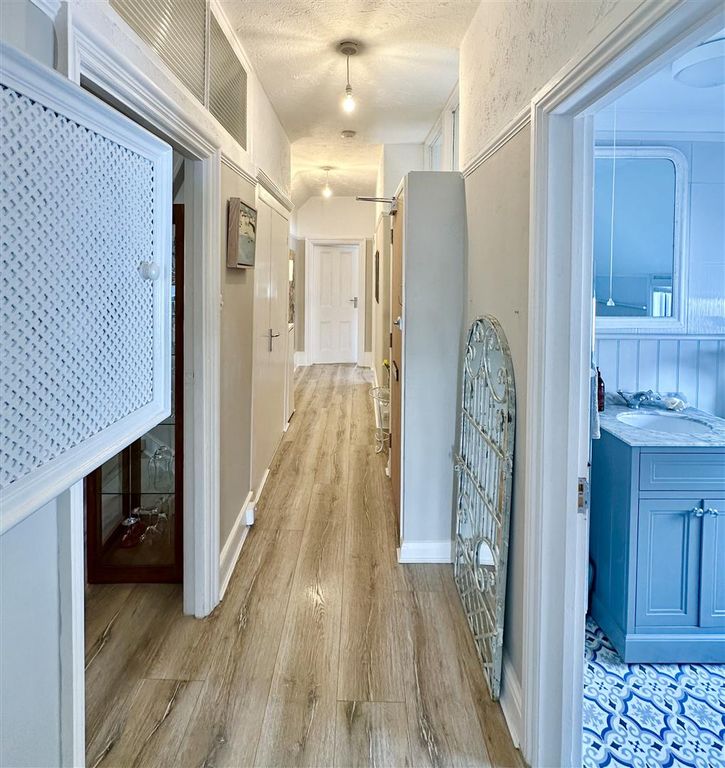 Additional image 21 of 3 bed flat for saleCantelupe Road, Bexhill-On-Sea TN40