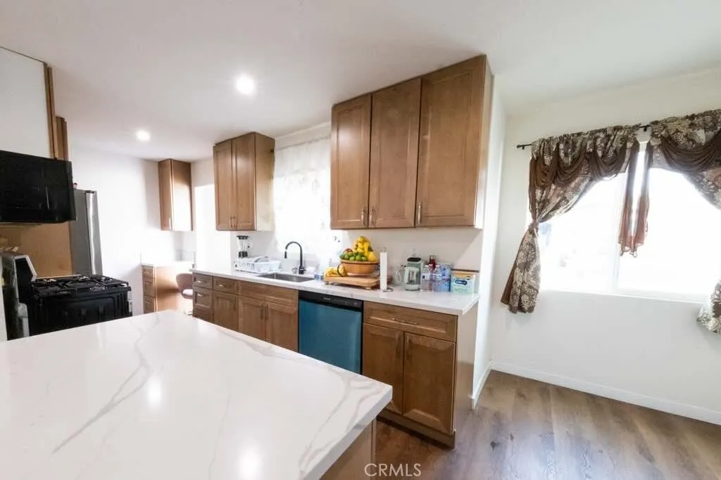 Additional image 67 of 15719 Romar Street, North Hills, CA 91343