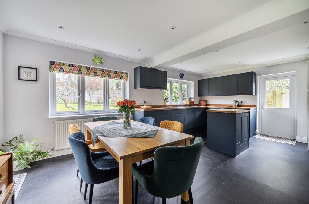 Additional image 3 of 4 bed detached house for saleHillside Road, Aldershot, Hampshire GU11