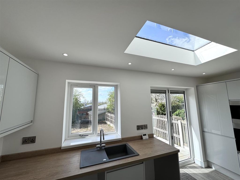 Additional image 11 of 3 bed semi-detached house for saleNovello, Royston Road, Cudworth, Barnsley S72