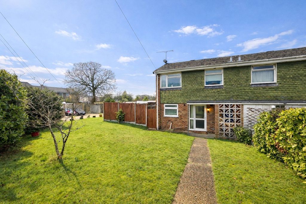 3 bed semi-detached house for saleTrelawn Crescent, Lordswood, Kent ME5