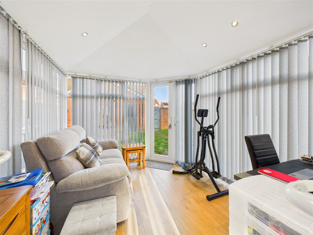 Additional image 6 of 3 bed detached house for saleSantolina Way, Hull HU4