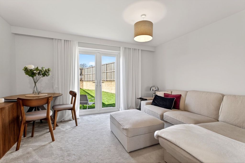 Additional image 10 of 2 bed semi-detached house for saleHedgerow Way, Coatbridge ML5