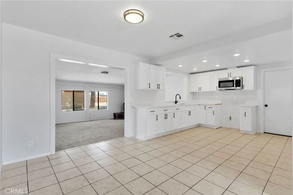 Additional image 15 of 15970 Lindero St, Victorville, CA 92395