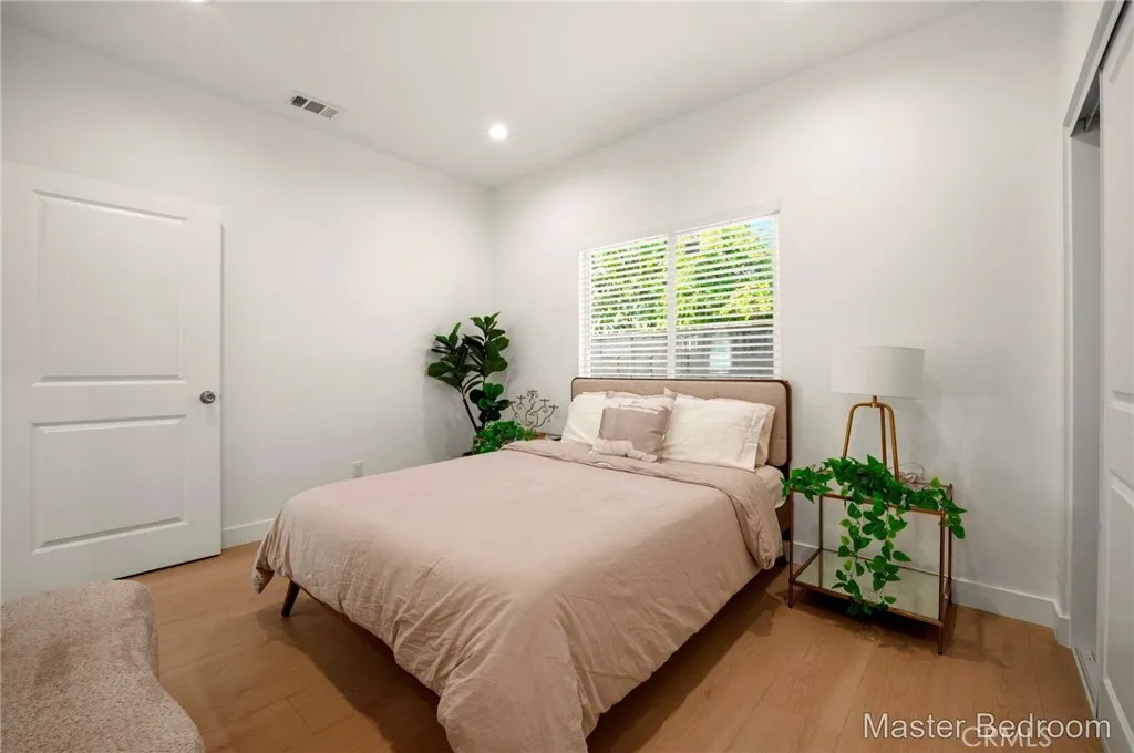 Additional image 48 of 1411 W 7th Street, Santa Ana, CA 92703